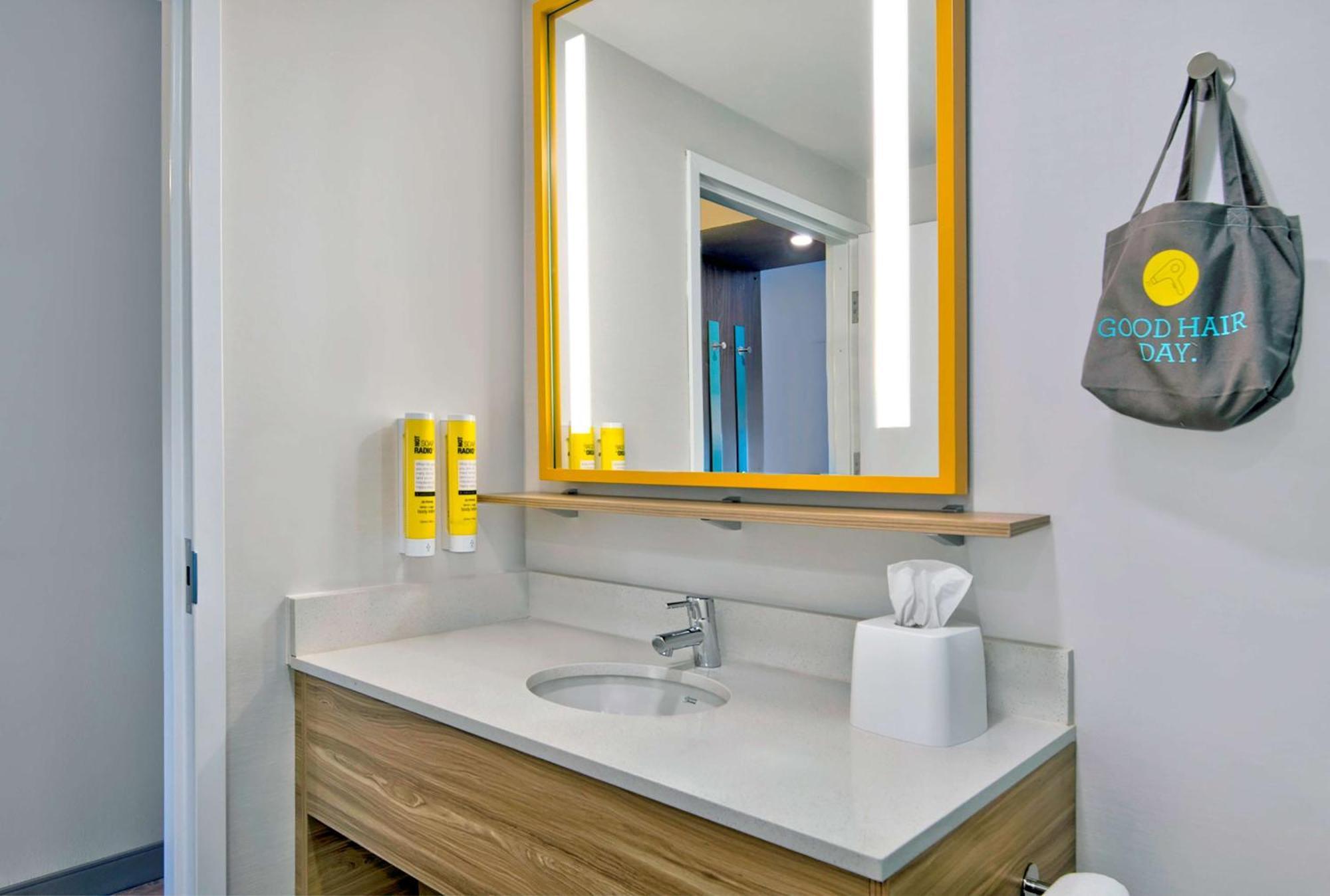 Готель Tru By Hilton Ashburn One Loudoun, Va Екстер'єр фото